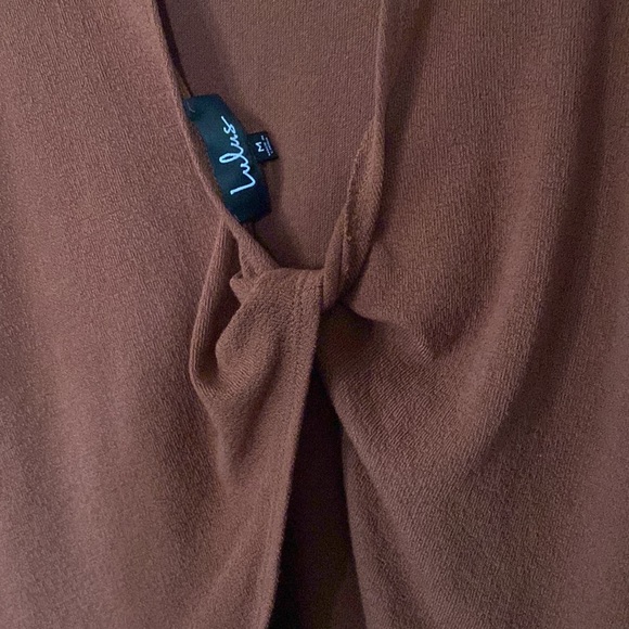 NWT Lulus back twist short sleeve tops M🤎🎃 - Picture 3 of 5